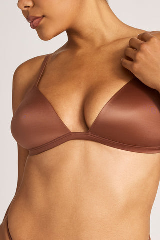 Detail view of Glacé Stealth Mini Bra in Syrup for sizer