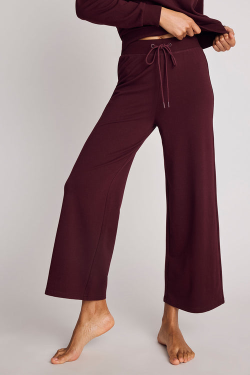 Club Crop Pant in Garnet