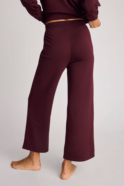 Club Crop Pant in Garnet