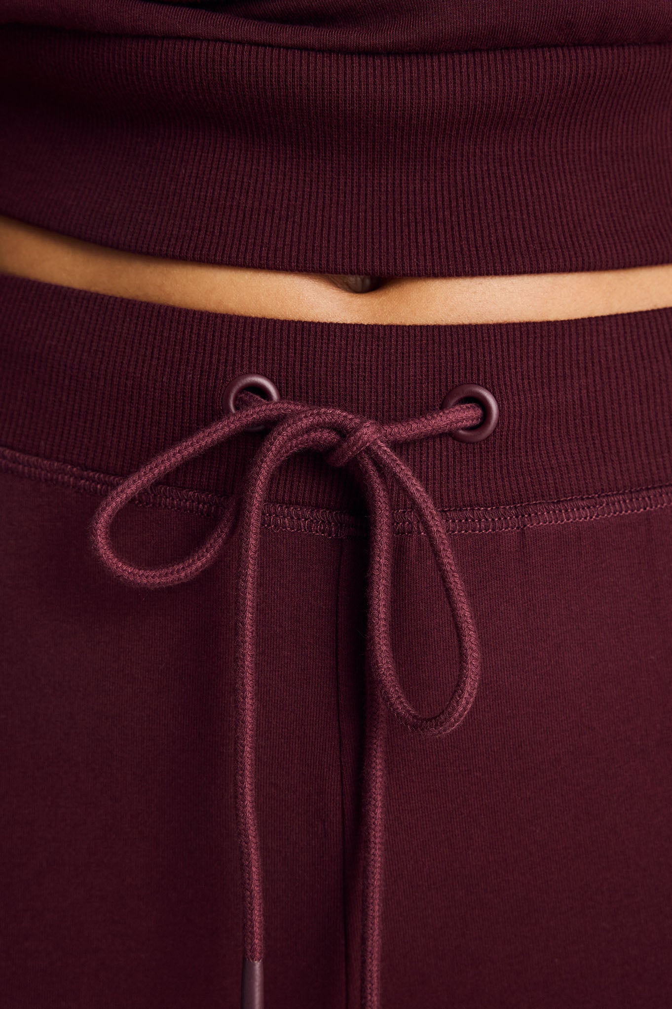 Club Crop Pant in Garnet