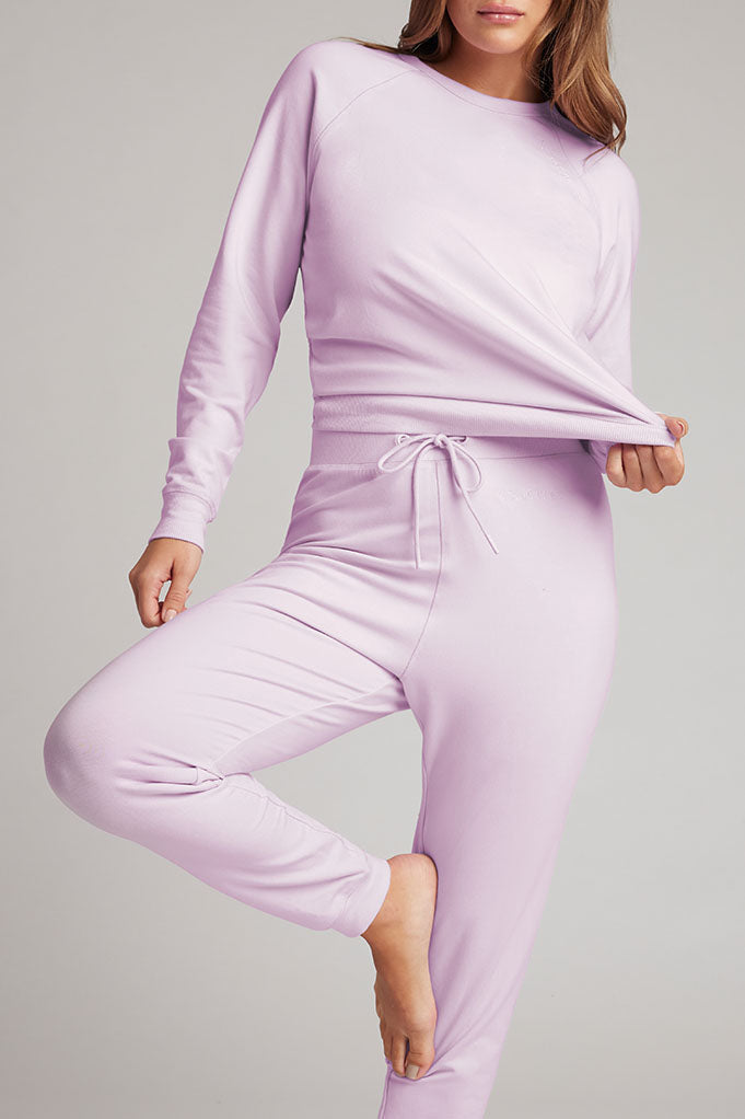 Club Jogger in Lilac