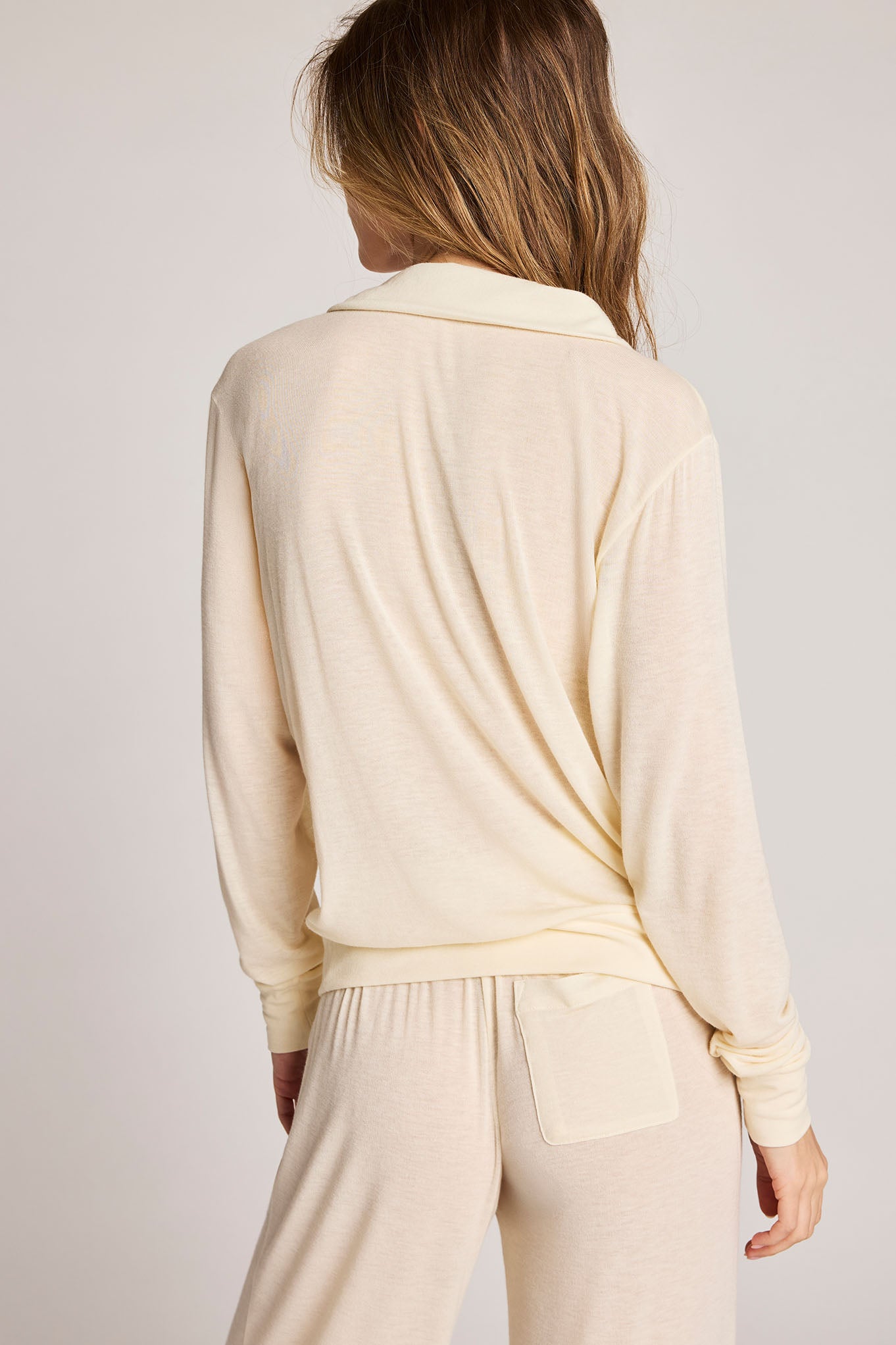 Fino Featherweight Cashmere Polo in Cream