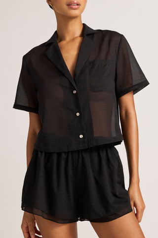 Detail view of Island Short Sleeve Shirt in Black for sizer