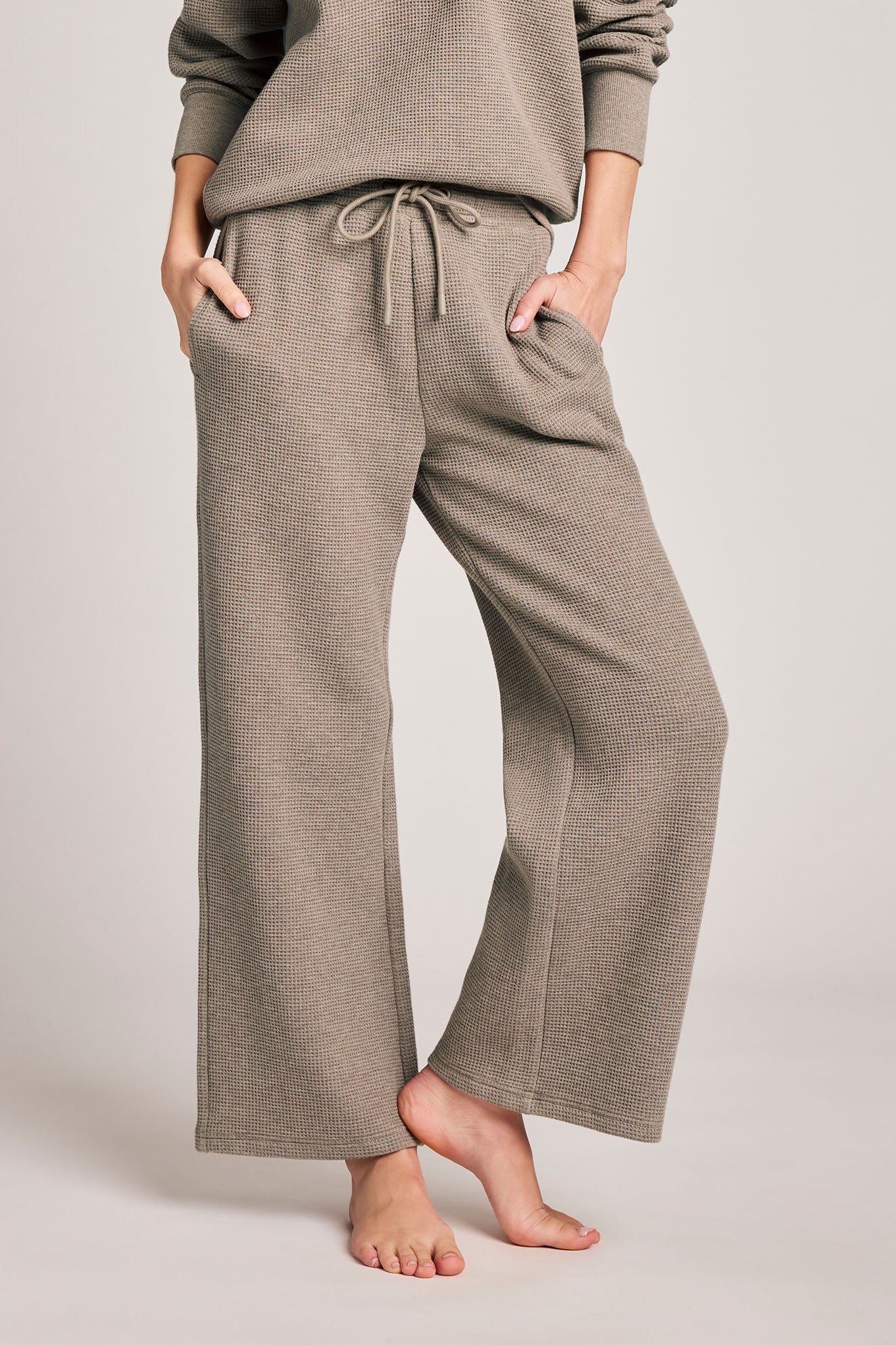 Waffle Knit Cropped Track Pant in Mink