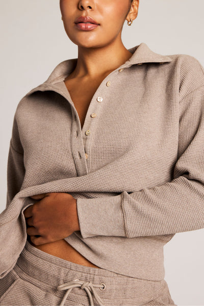 Waffle Knit Pullover in Mink – Negative