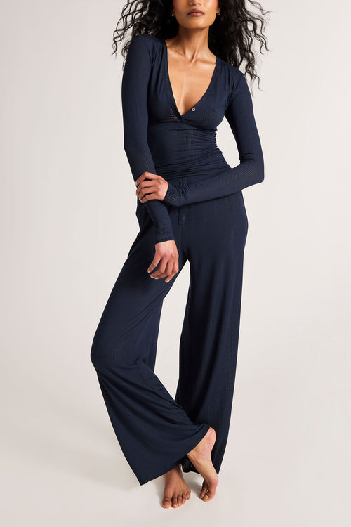 Whipped Track Pant in Navy