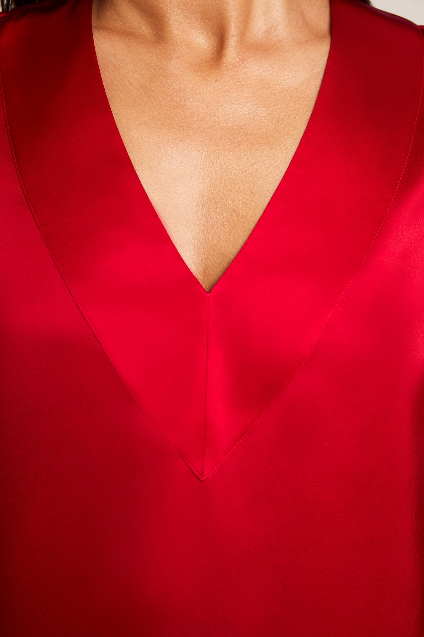 Eclipse Silk V-Top in Cerise