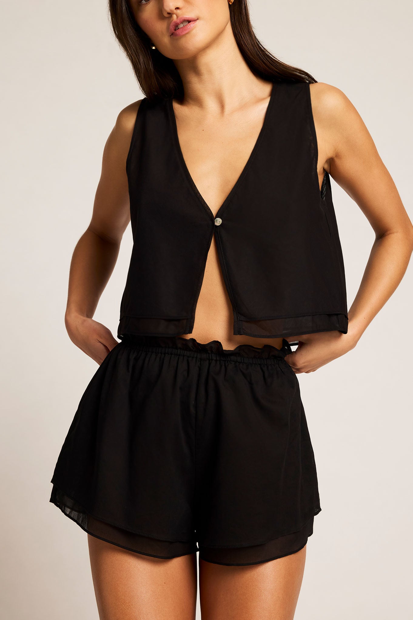 Island Short in Black front