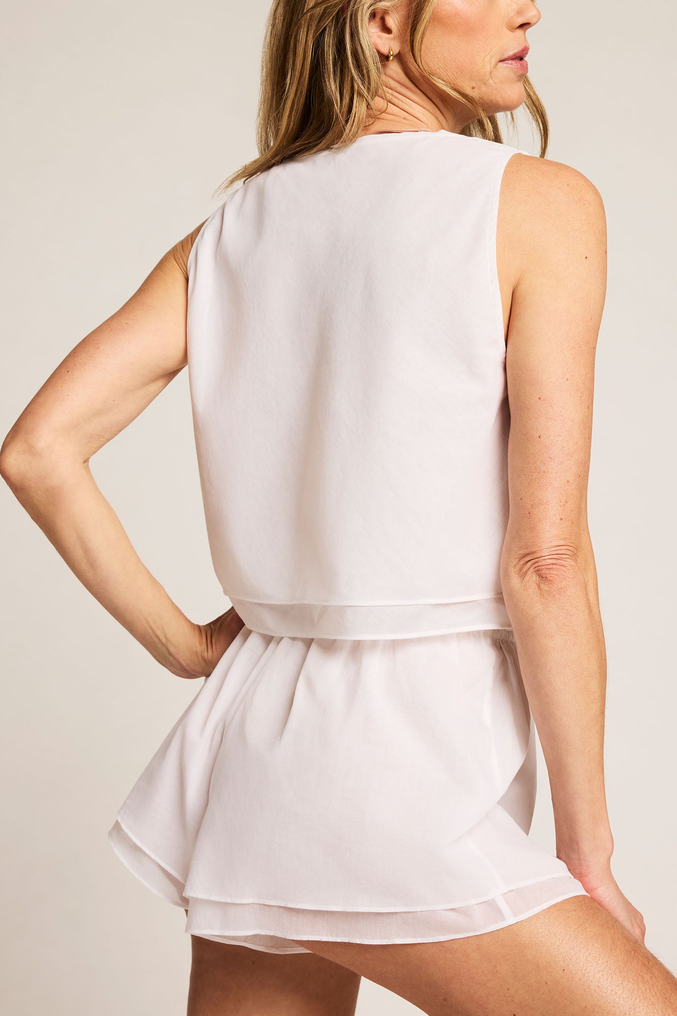 Island Tank in White back