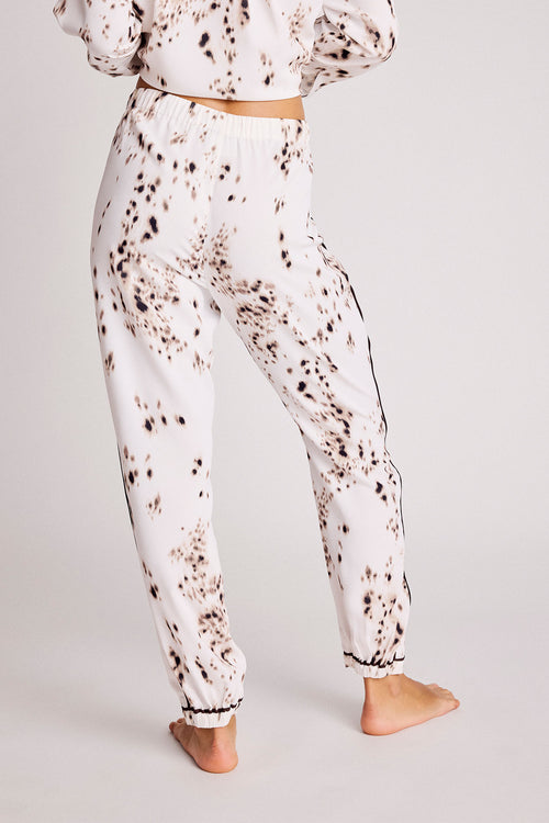 Supreme Jogger Pant in Snow Leopard