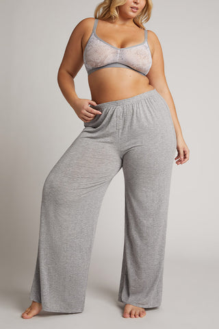 Detail view of Whipped Track Pant in Heather Grey for sizer